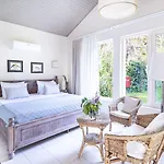 Hotel Golden Key Bordubet 5*