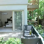 Hotel Golden Key Bordubet