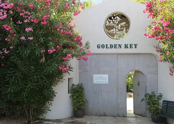 勃杜贝金钥匙酒店 5*