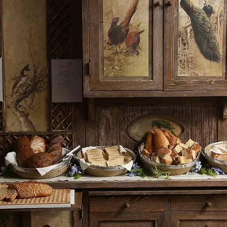 Otel Golden Key Bordubet